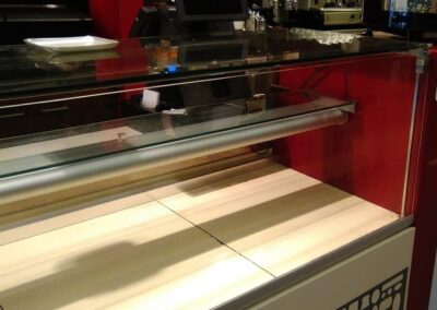 Mareva Aluminios - Mostrador de cristal